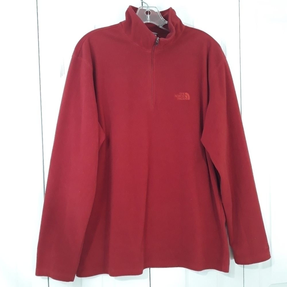 The North Face Men's Long-Sleeve Quarter zip fleece red Sweatershirt size Large